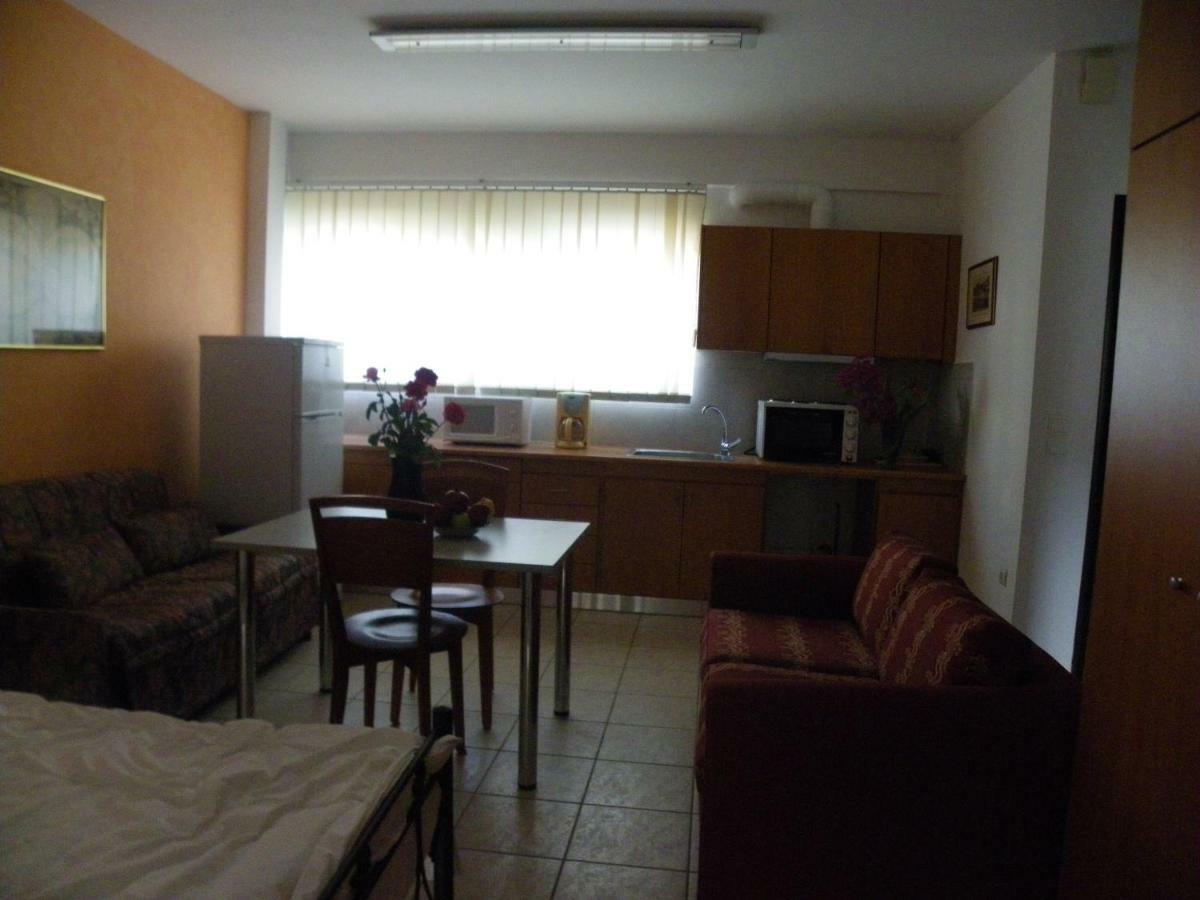 Areti Central Apartment Anabolu Dış mekan fotoğraf